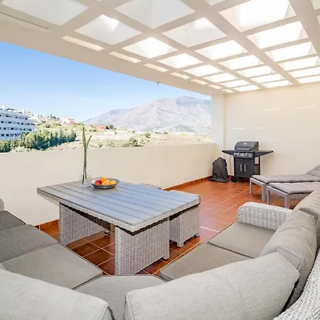 Apartamento Pdm - Elegant With Breathtaking Sea View Estepona